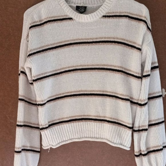 Sweaters - Women's Sweater Size XS